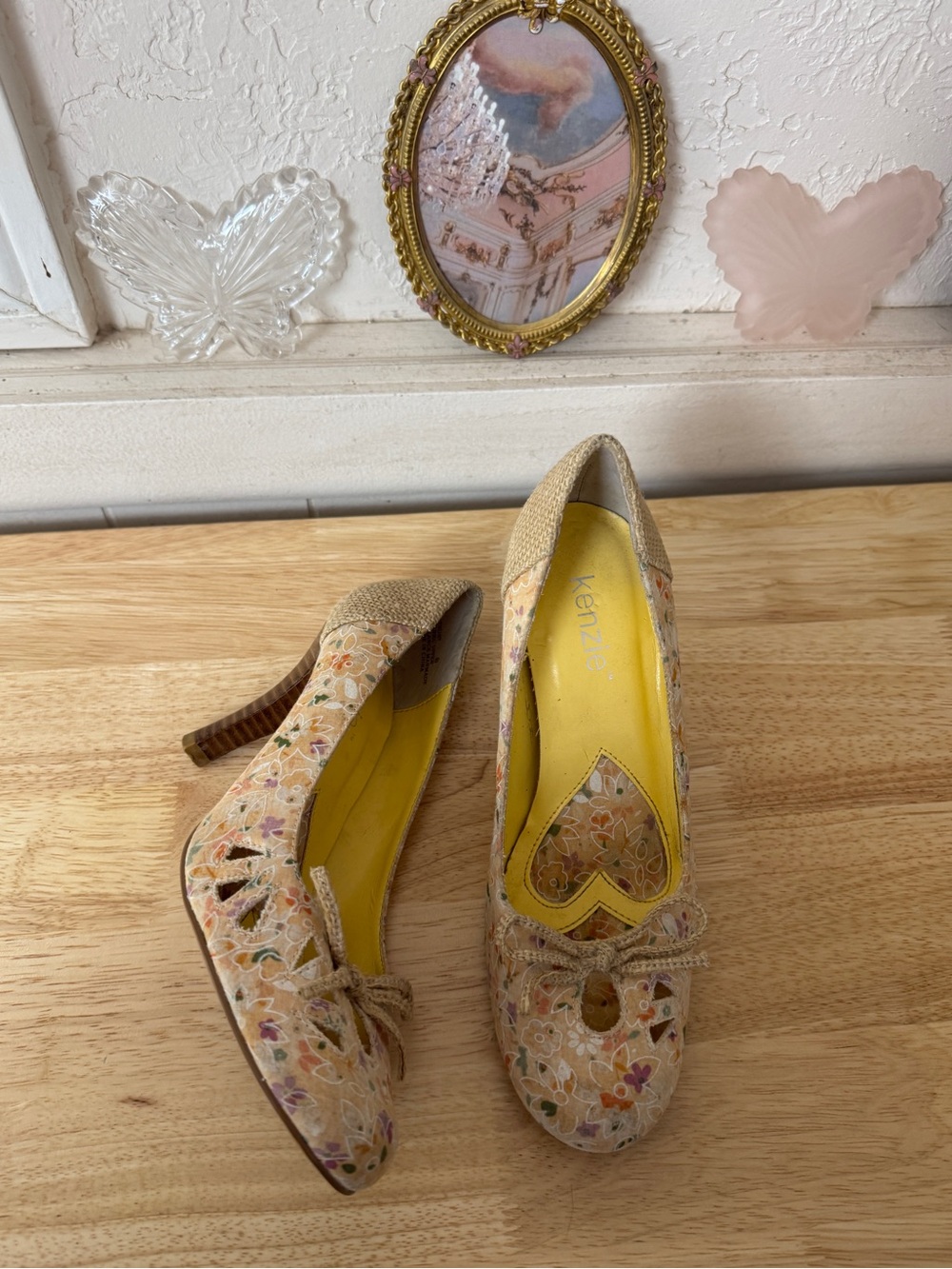 Kenzie Y2K Floral Print Peep Toe Heels Size 6 Cottagecore Retro Cutout Pumps